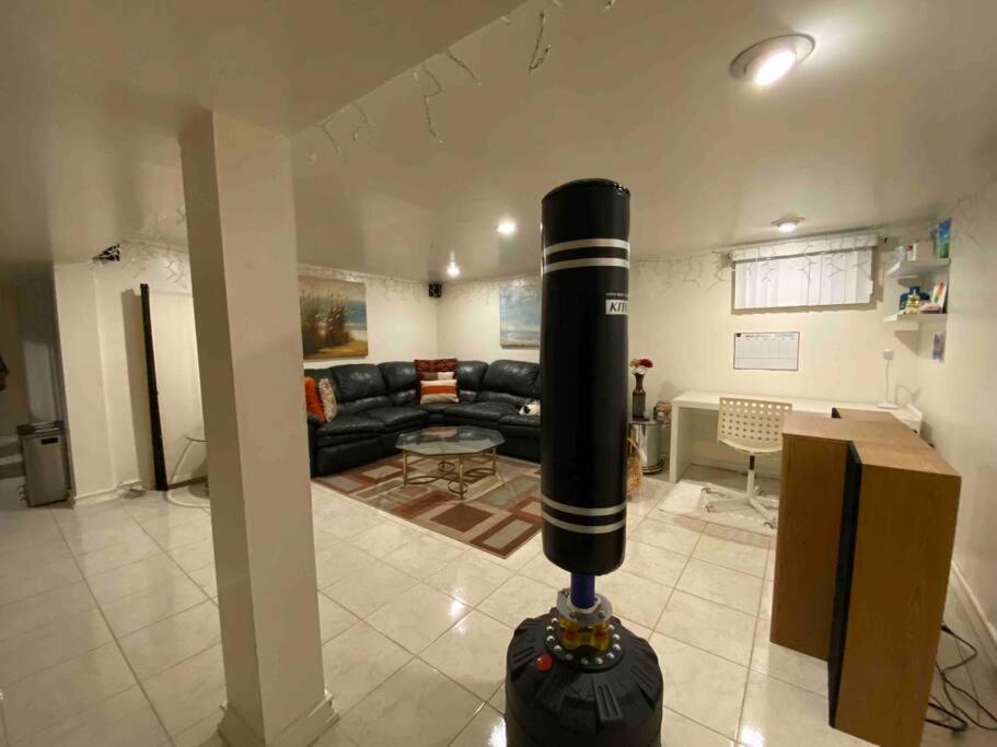 Treasure In Queens Apartment Ню Йорк Екстериор снимка