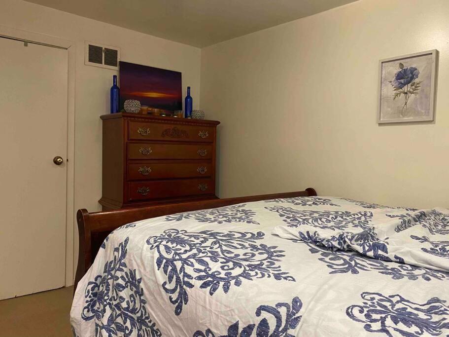 Treasure In Queens Apartment Ню Йорк Екстериор снимка